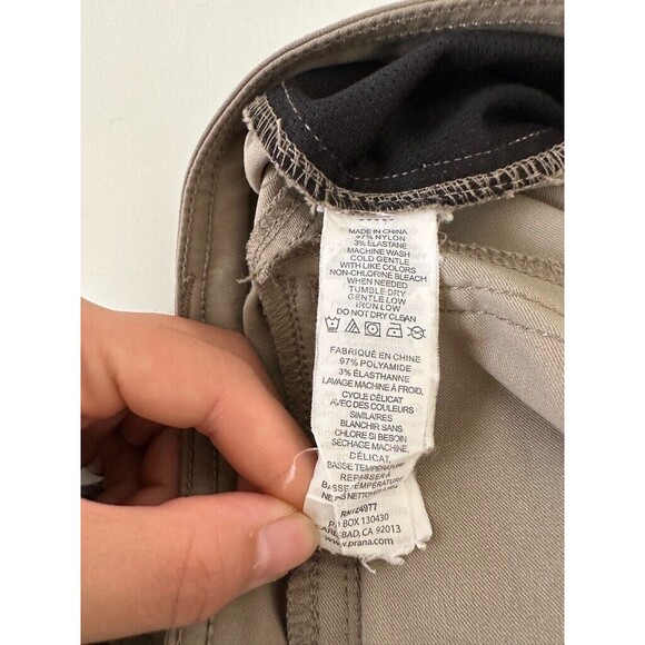 Prana Halle Pant Straight Leg Cargo Convertible Capri Beige Hiking Women Size 12 - Picture 10 of 11